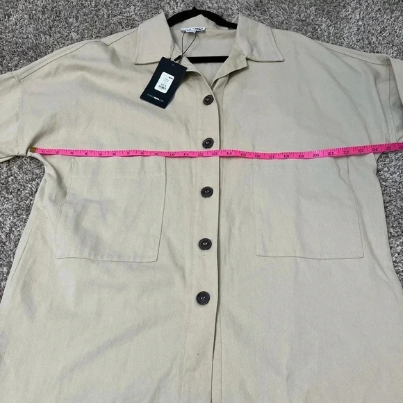 Fashion Nova Daleyza 100% cotton khaki/tan color lightweight shacket size M NWT - Picture 5 of 11